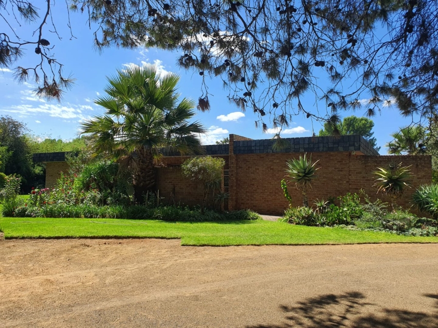 Commercial Property for Sale in Estoire Free State